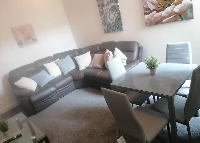 De Rossy Guest House