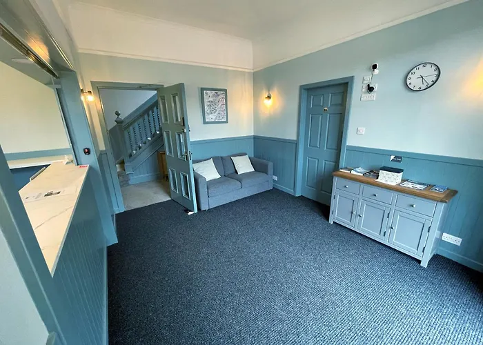 King'S Knoll Hotel