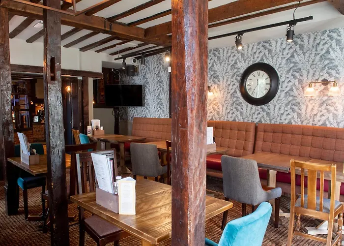 The White Hart By Innkeeper'S Collection