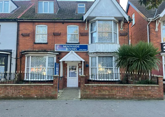 Moonside Lets Hotel Skegness