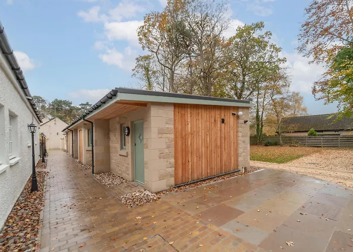 Bankton Rooms & Lodges