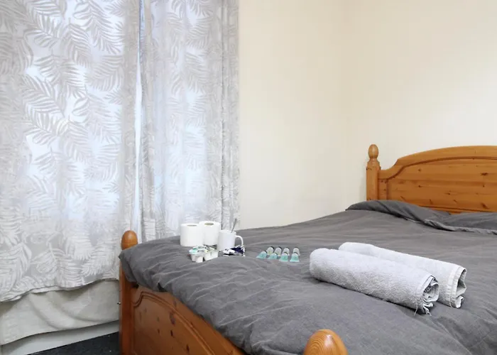 Stafford Road Room 2 Southampton