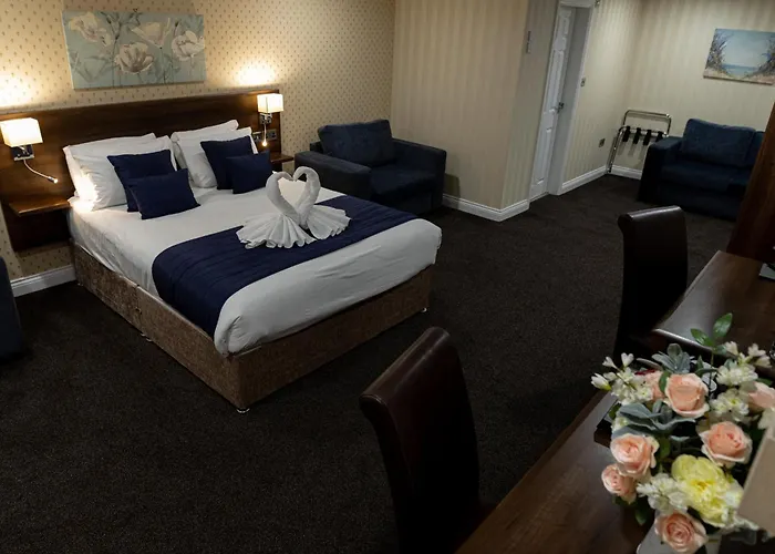 Kings Croft Hotel
