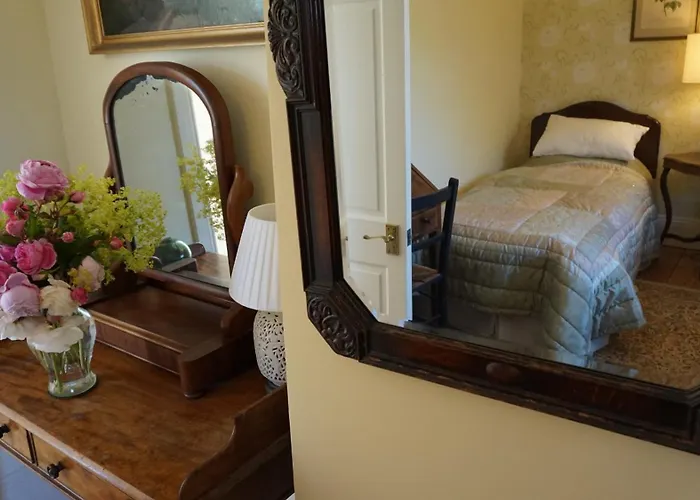 West Compton Manor Bed & Breakfast Maiden Newton