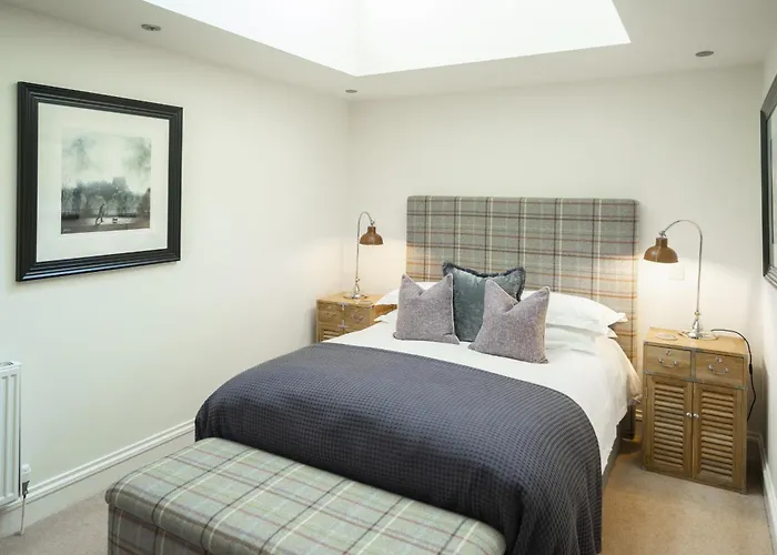 Black Bull Hotel