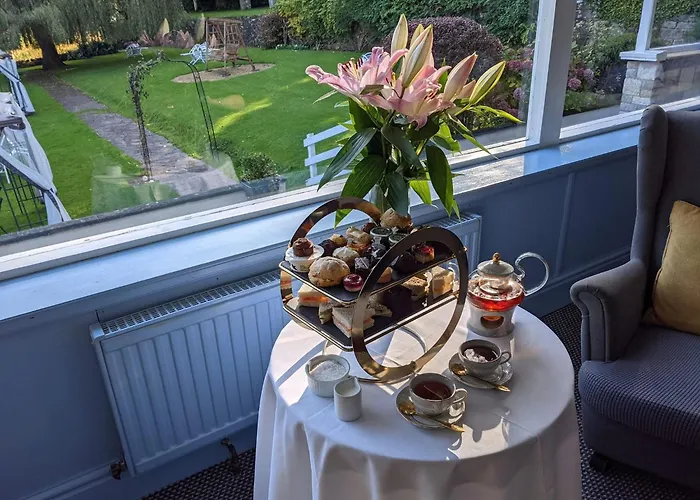 The Paddocks Hotel