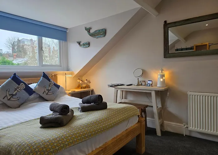 Ashburton House - B&B