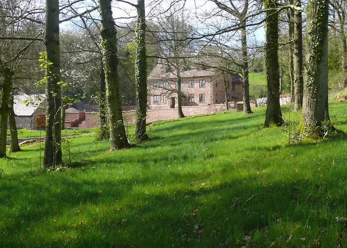 The Larches Ledbury