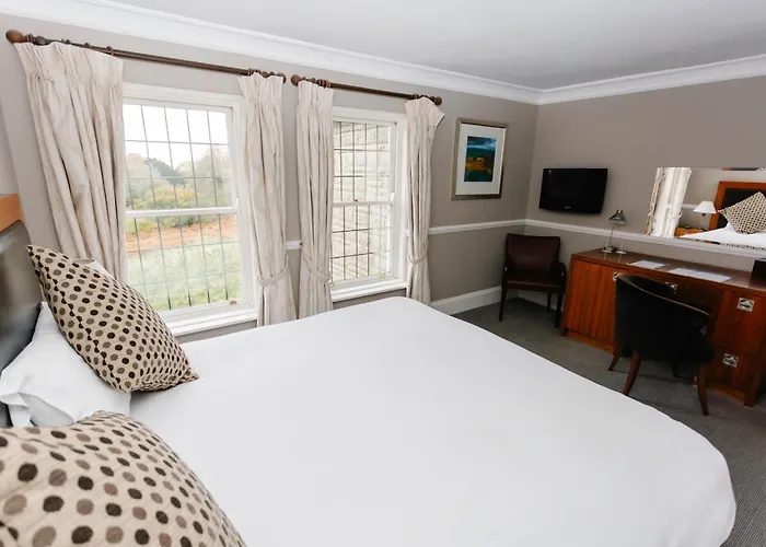 Hatton Court Hotel