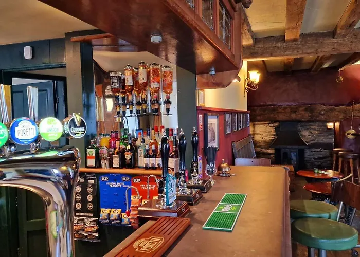 Y Gwydyr Hotel - Dolwyddelan