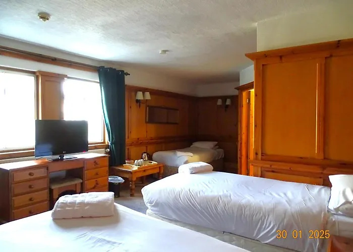 Donington Manor Hotel