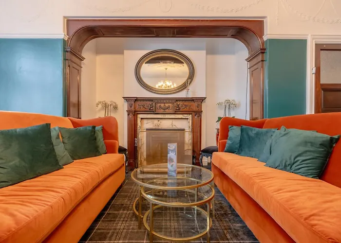 Springbank Manor