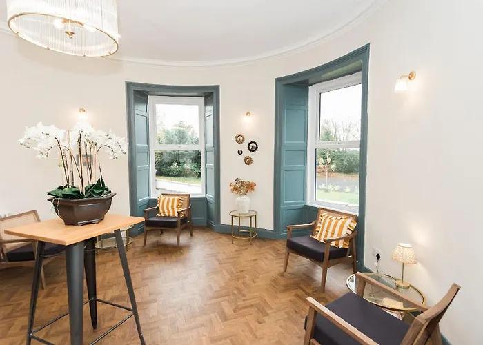 Torr House Hotel