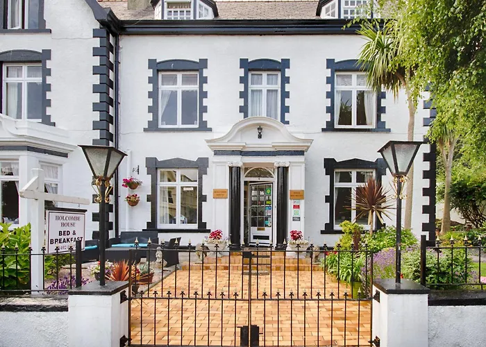 Holcombe House Guest House