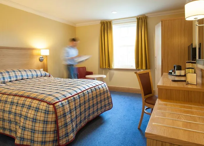Ardgartan Hotel