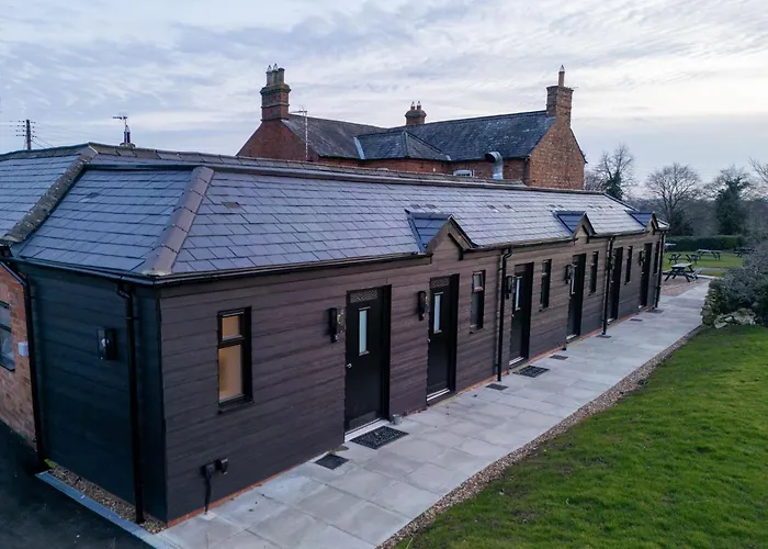 Sharnbrook Inn Self Contained Guest Unit Air Conditioned Santa Pod