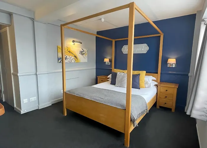 The White Hart Hotel Witham