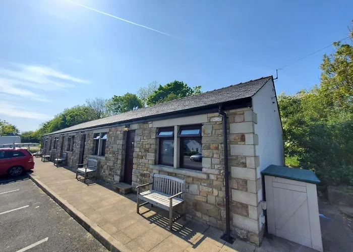 The Golden Ball Cottages