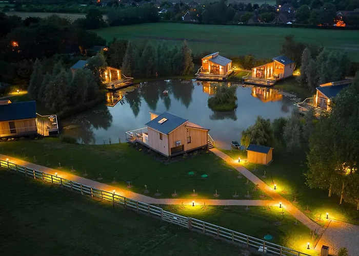 Woad Mill Lakeside Lodges Boston