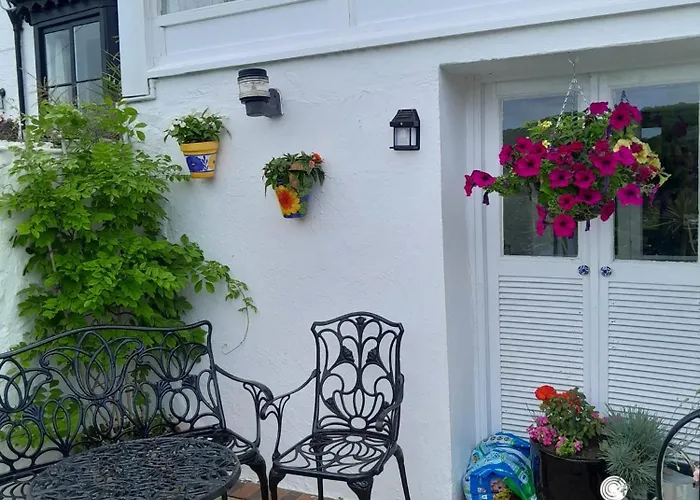 Dolphin Guest House
