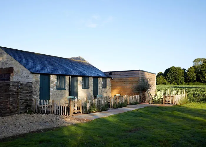 Artist Residence Oxfordshire Sutton Green