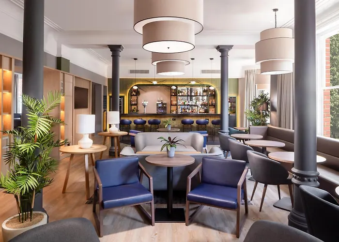 Holiday Inn Farnborough By Ihg