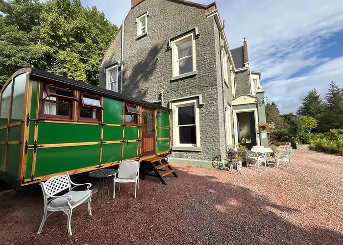 Moffat Independent Hostel