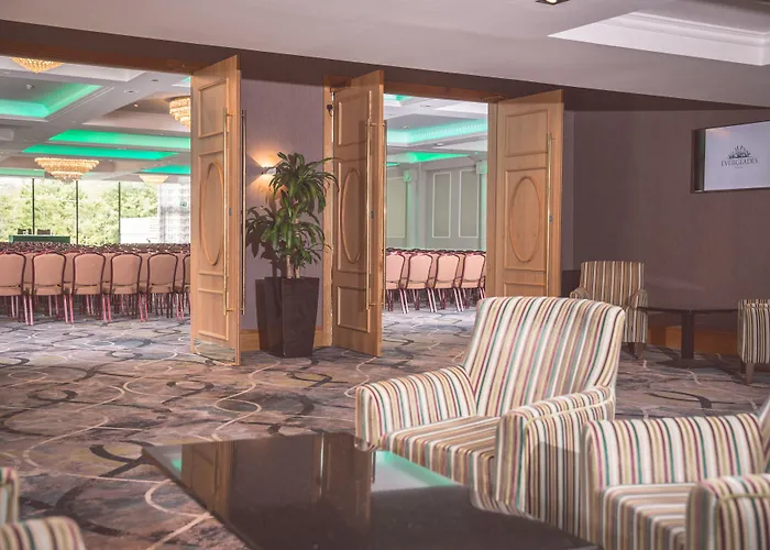 Everglades Hotel