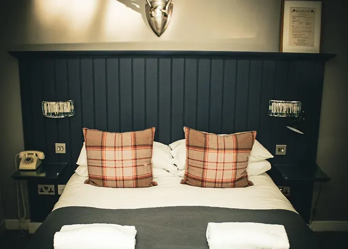 The Ragged Cot