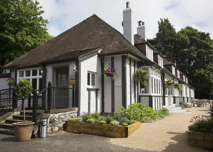 Dartbridge Inn By Greene King Inns
