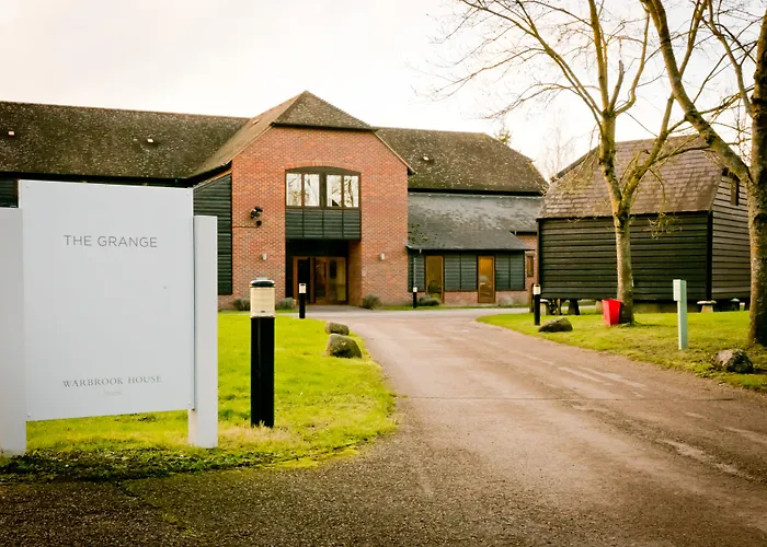 Warbrook House Heritage Hotel