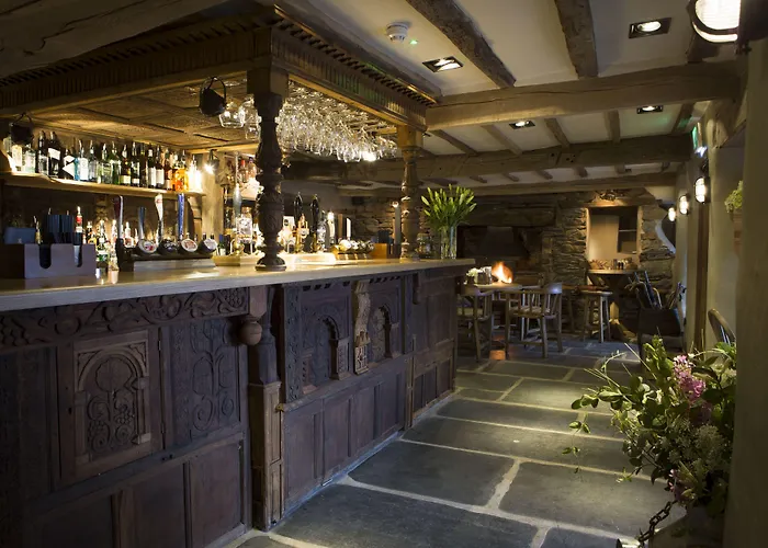 The Queen'S Head Hotel