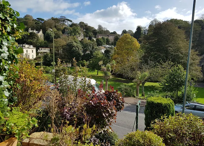 The Palms Guest House Torquay