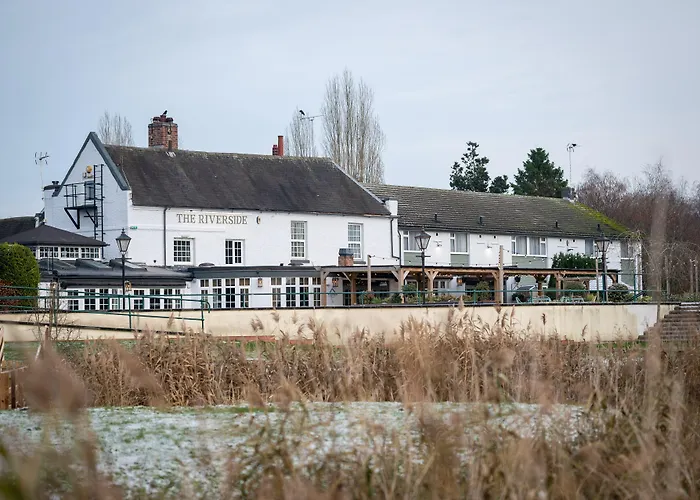 Riverside Hotel By Chef & Brewer Collection