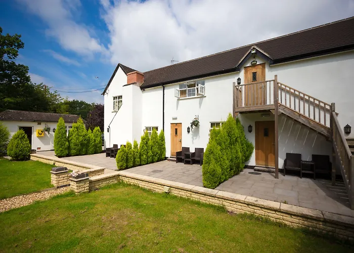 The Limes Country Lodge Hotel & Admiral Restaurant