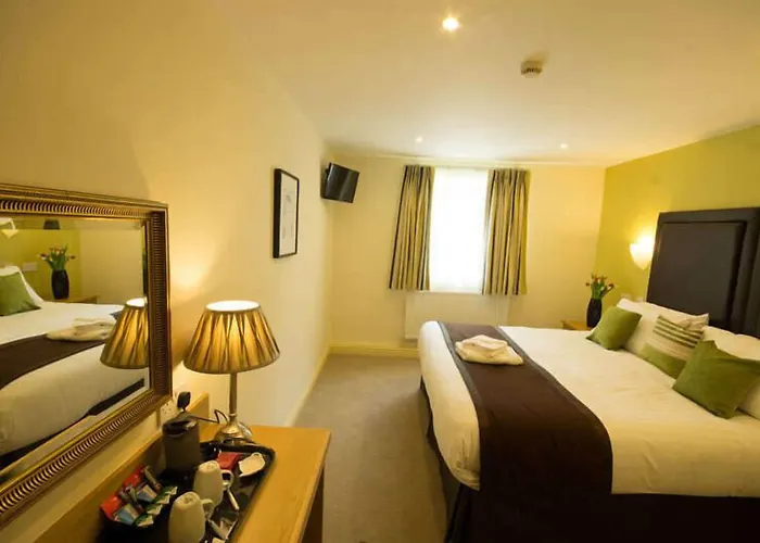 Wakefield Limes Lodge