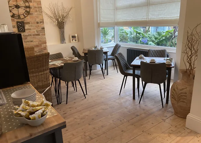 Summer Breeze Guest House Newquay 