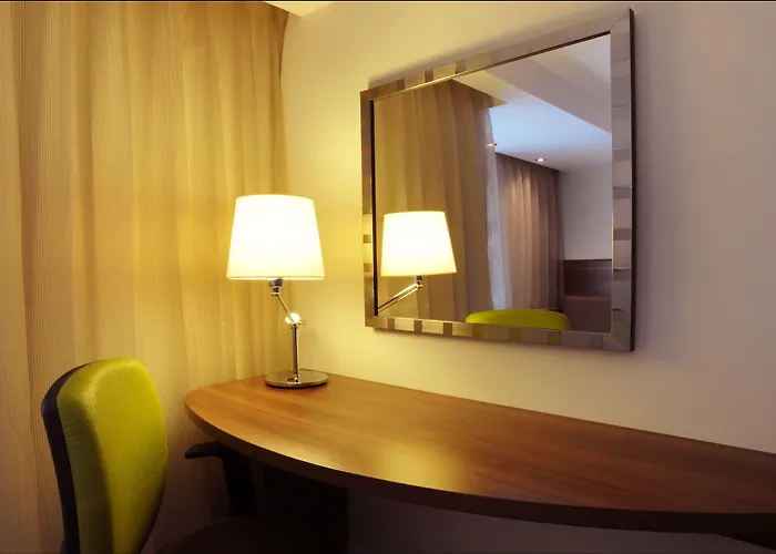 Hampton By Hilton Birmingham Broad Street