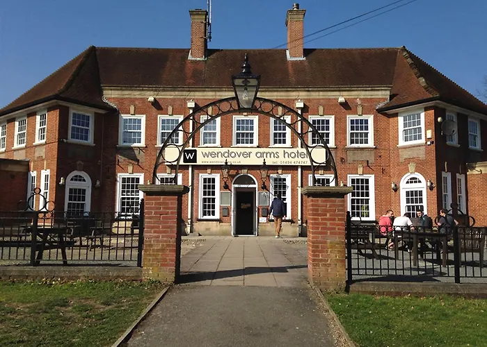 Wendover Arms Hotel