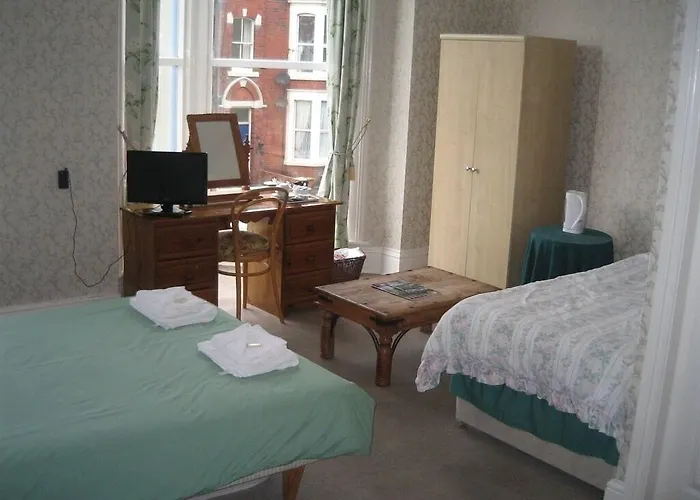 The Beaches Guest House Whitby