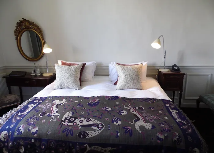 New Park Manor Hotel