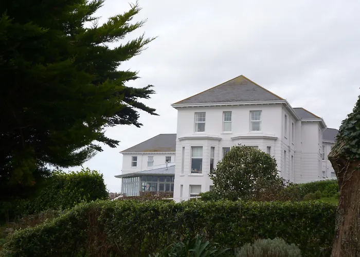 Polurrian On The Lizard Hotel Mullion