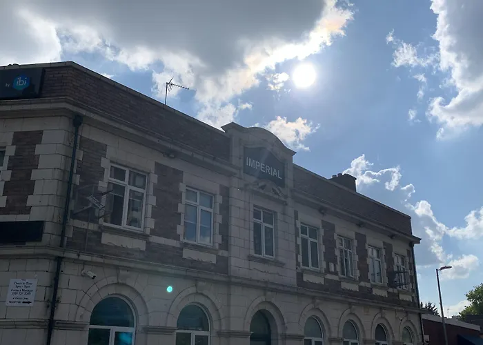 Imperial Salford Hotel