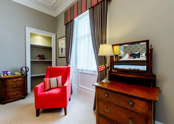 Tor-Na-Coille Hotel