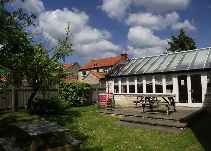 Yha Helmsley - Hostel