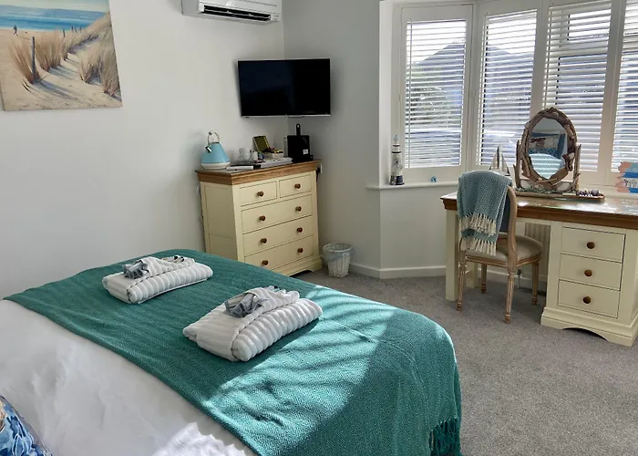 Avon Beach Bed & Breakfast
