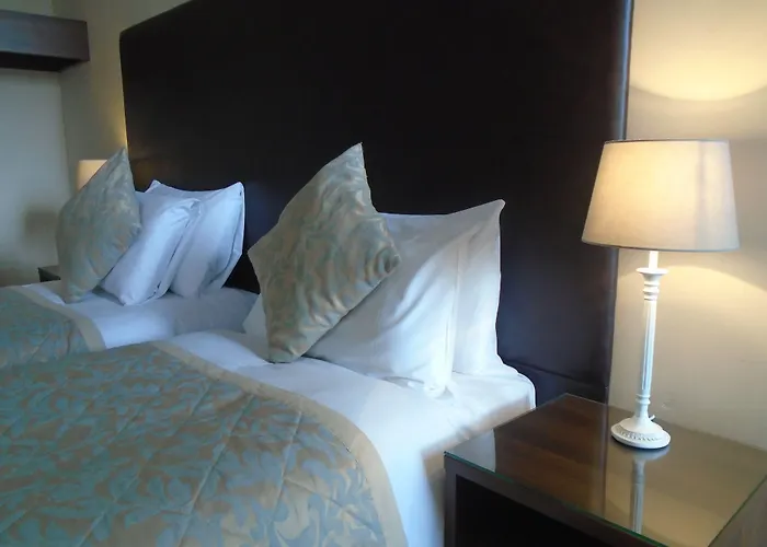 The Star And Garter Hotel Andover