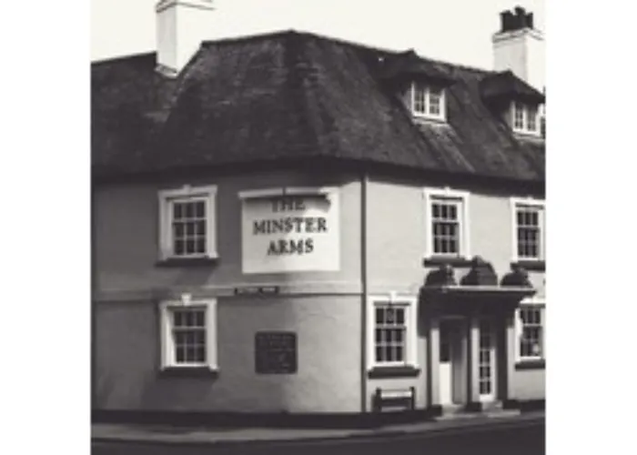 The Lion Hotel - Pub & Restaurant