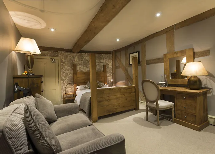 The Feathers Hotel, Ledbury - The Coaching Inn Group