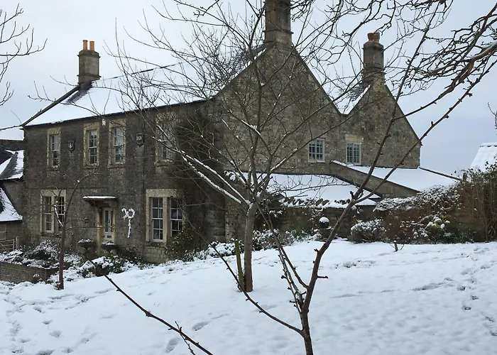 Roundhill Farmhouse Kelston